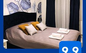 Nowe mieszkanie w Riverside w centrum Starego Miasta II z Parkingiem